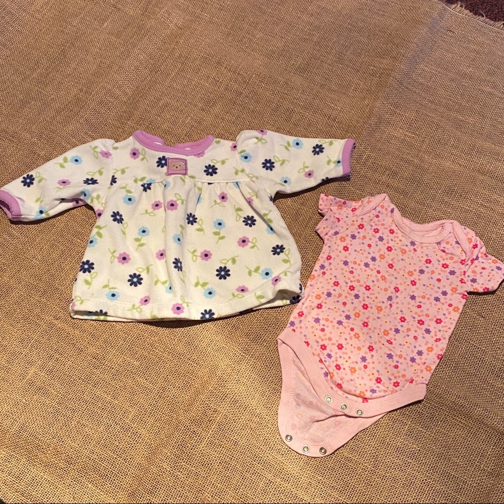 0-3 month matching flower set